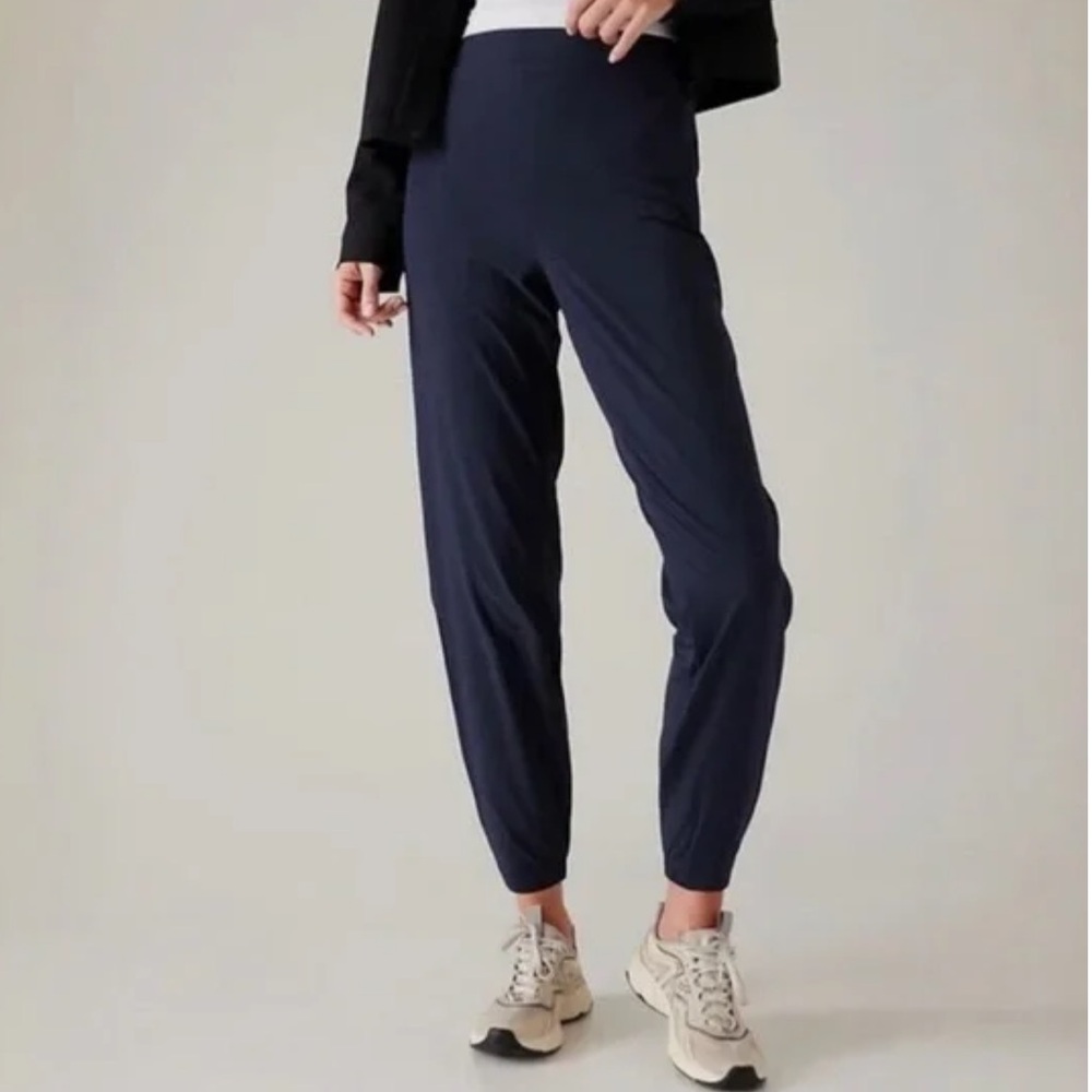 Athleta Brooklyn Jogger Pants